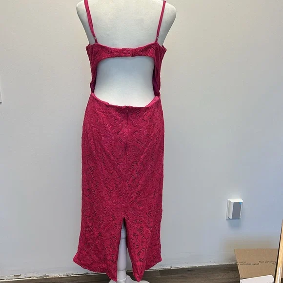 Revolve Ivanna Lace Midi Dress in Fuchsia byBardot Sz US 10 - threedaughtersproperties.com Revolve Ivanna Lace Midi Dress in Fuchsia byBardot Sz US 10 - threedaughtersproperties.com
